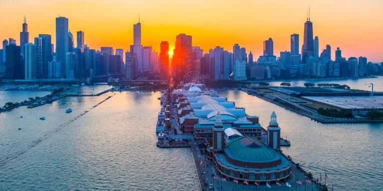 Make Your Move in Chicago Easy and Affordable: Top Tips for Finding Reliable Affordable Movers in Chicago